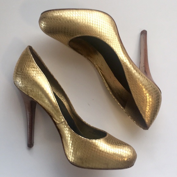 Steven by Steve Madden Platform Pumps - Picture 3 of 7